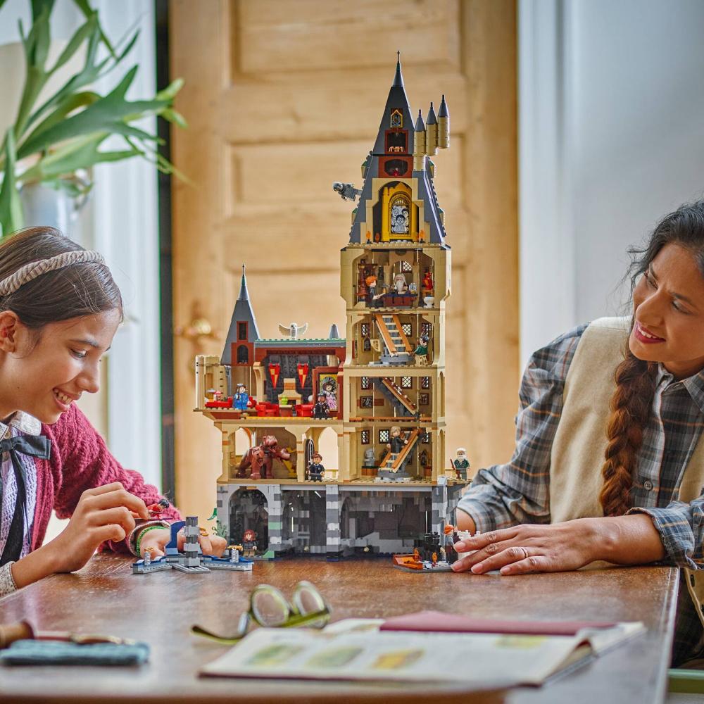 LEGO® Harry Potter™ Kasteel Zweinstein™: de Hoofdtoren - 76454
