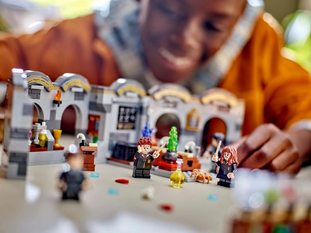 LEGO Harry Potter™ Kasteel Zweinstein™: Toverdrankenles 76431